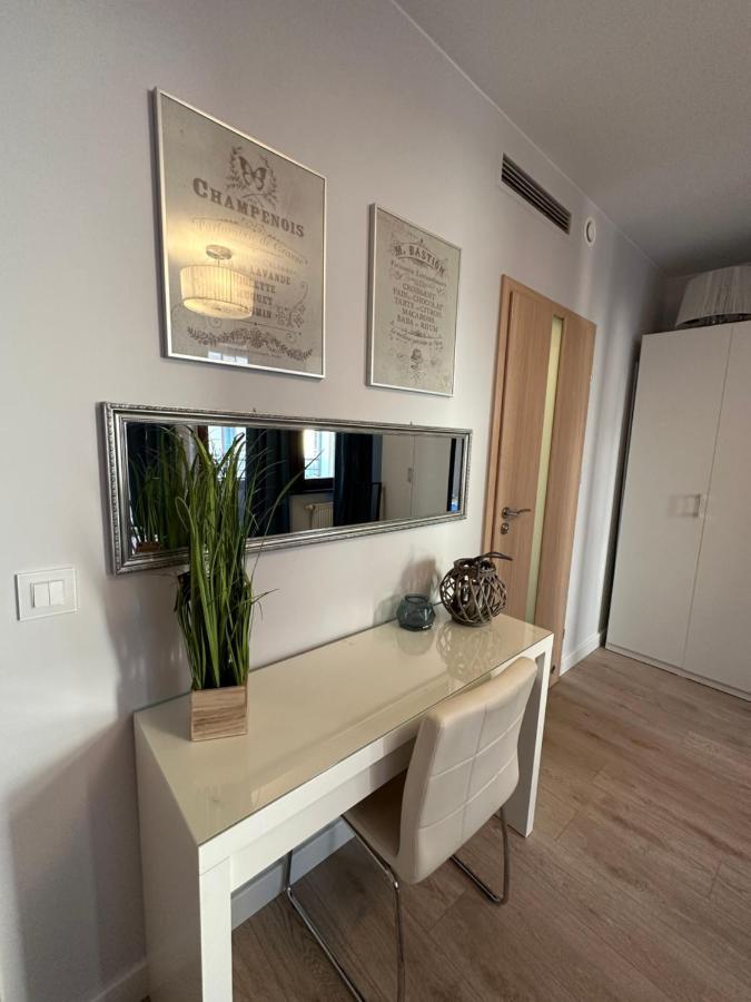 Apartament Centrum Krawiecka 2 Wroclaw Exterior photo